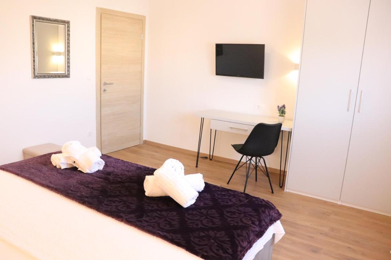 Apartment Mary- 2 Free Parking, Near Mall Of